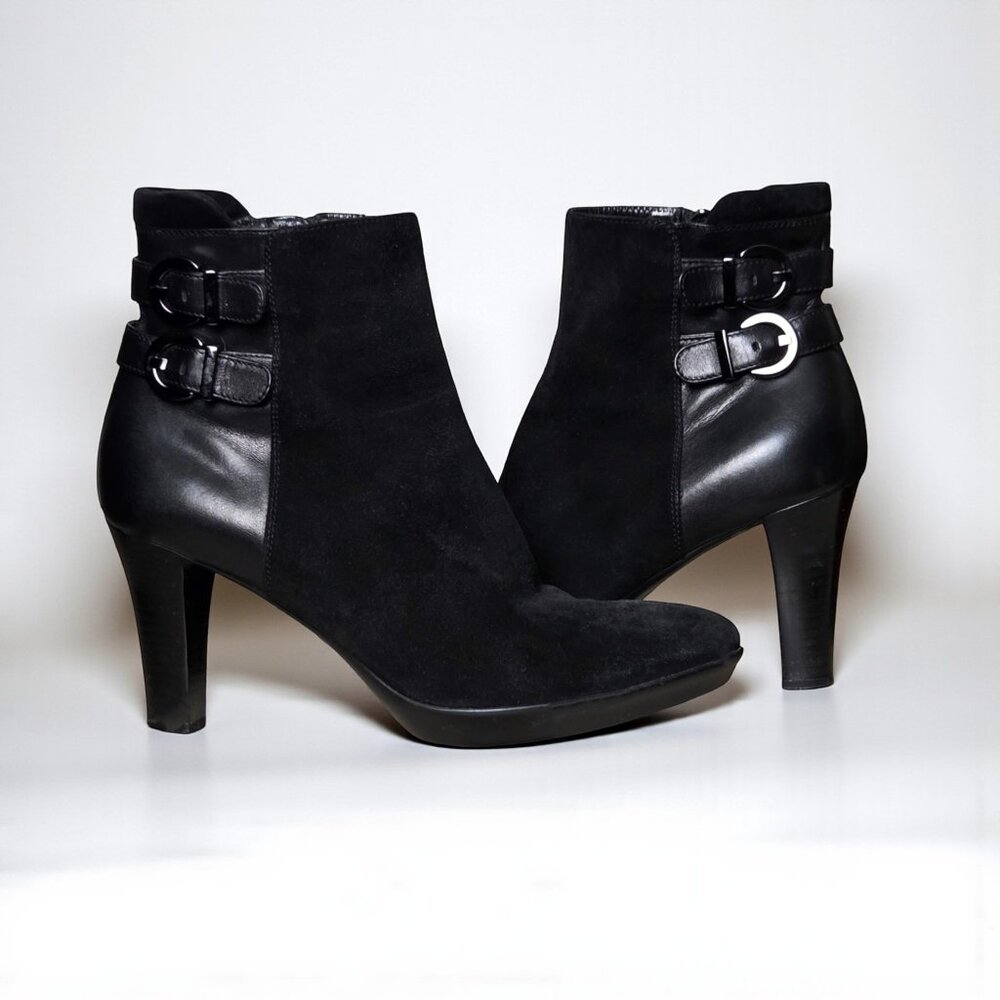 Designer AQUATALIA  Black Suede Leather Boots Booties  With Cute Buckles 7